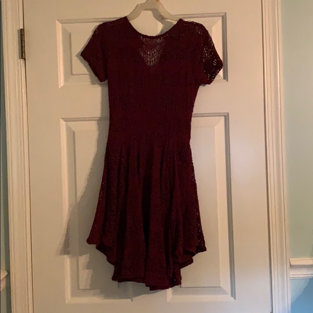 Red short sleeved lace dress